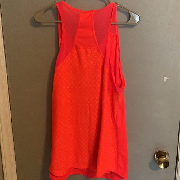 Champion Tank Top - Picture 4 of 6